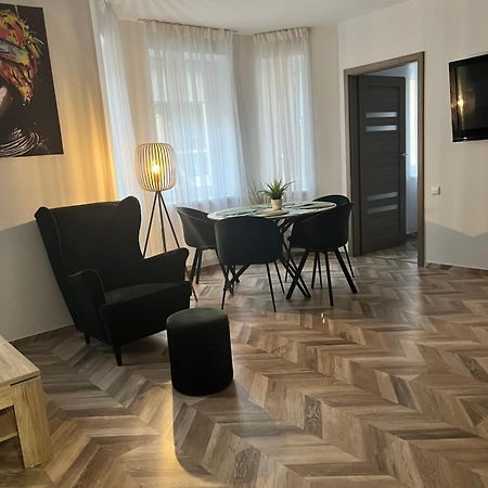 Apartamentai Turistams Klaipeda Ngoại thất bức ảnh