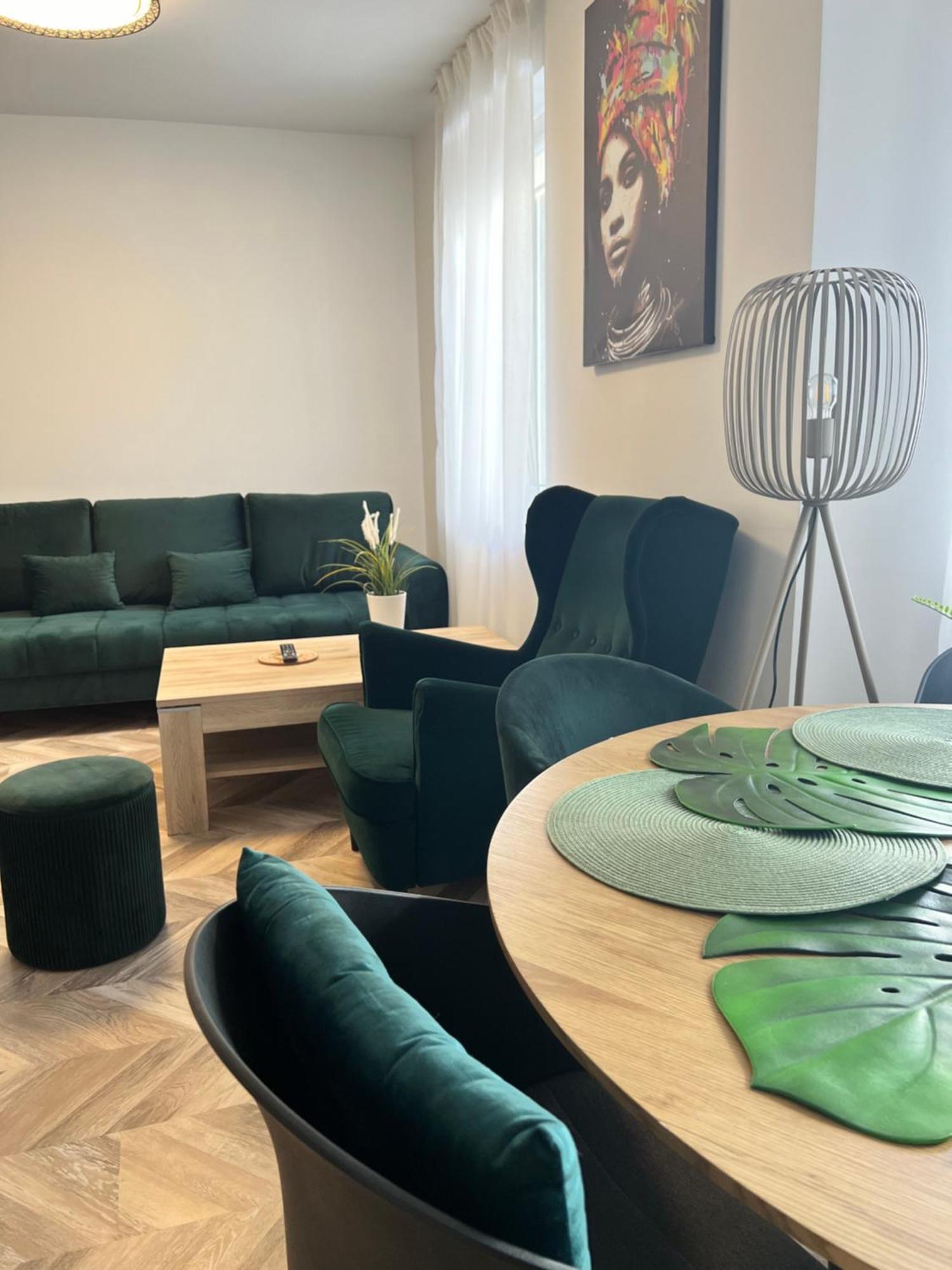 Apartamentai Turistams Klaipeda Ngoại thất bức ảnh